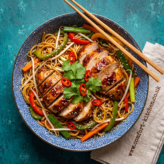 Aromatic Chicken Chow Mein