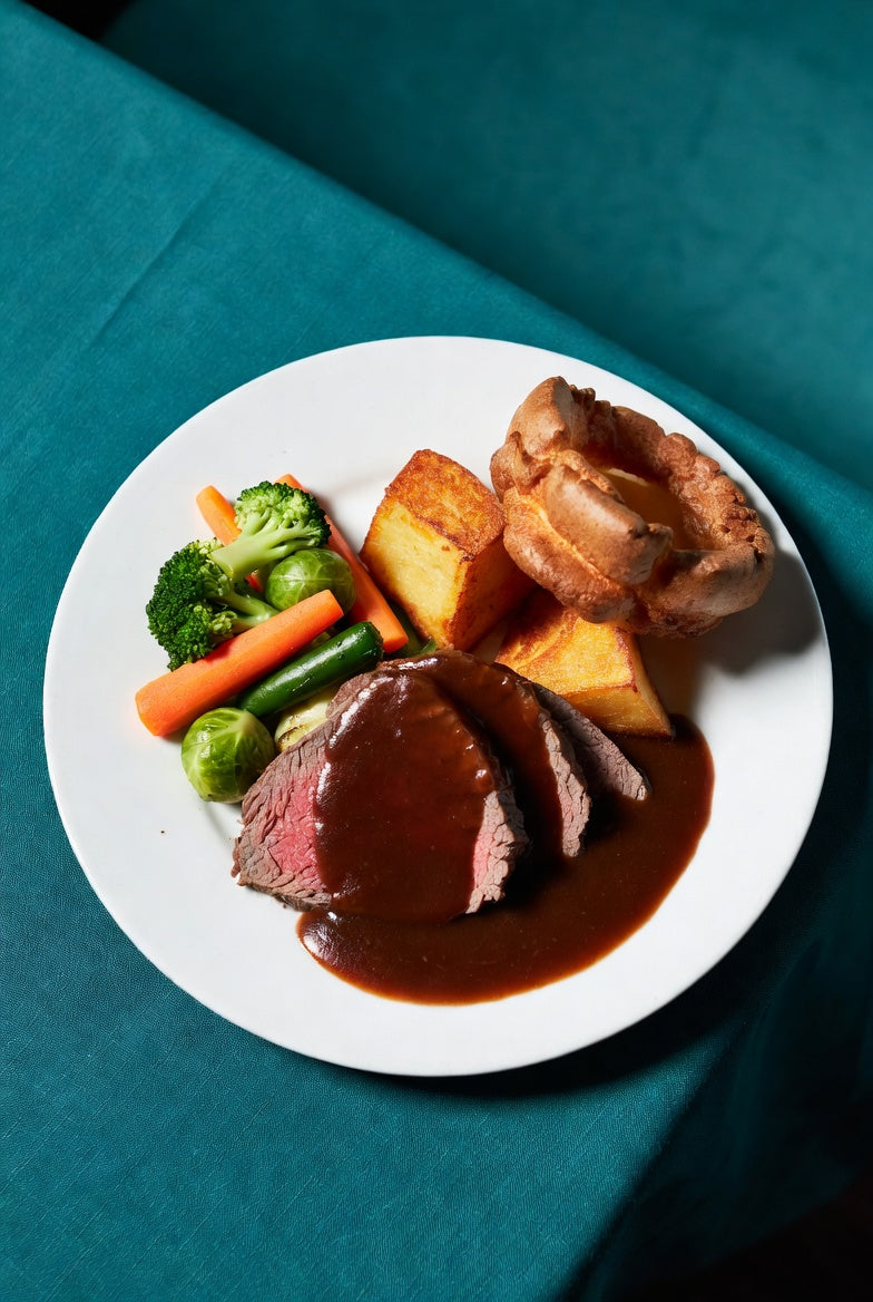 Roast Beef Dinner & Trimmings
